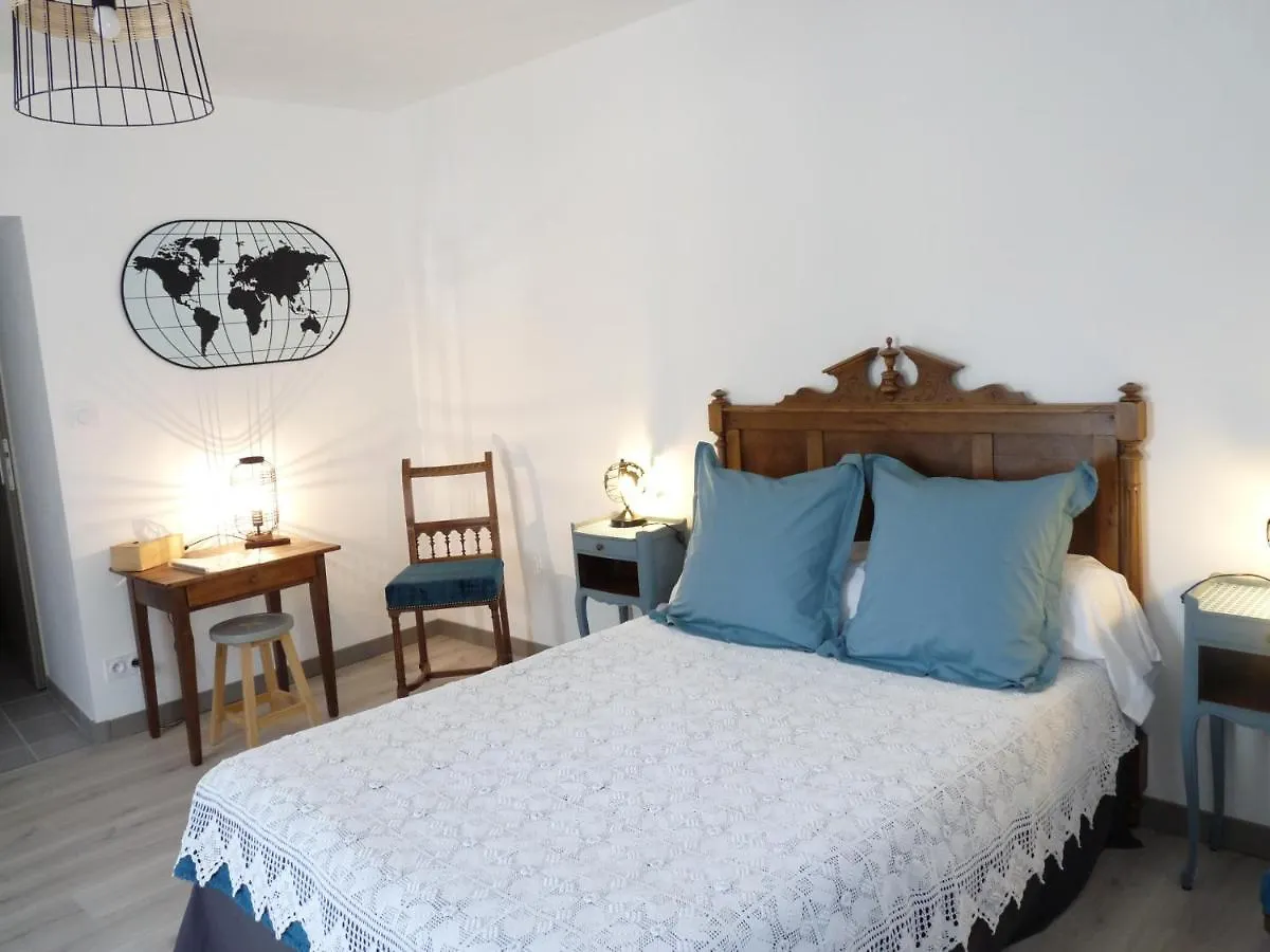 La Bouillarde Bed & Breakfast Suze 0*,  France