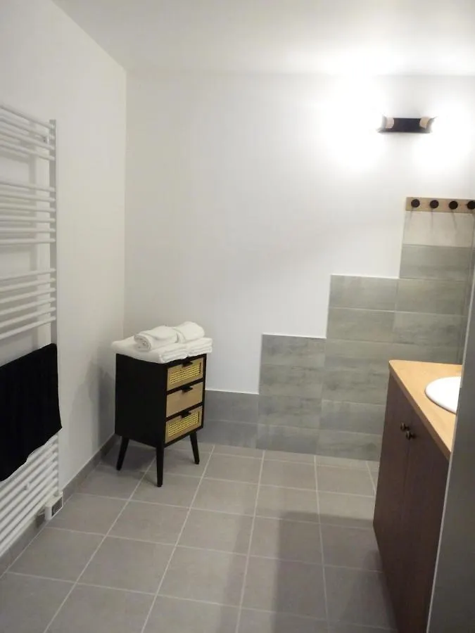 La Bouillarde Bed & Breakfast Suze 0*,